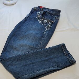 Elegant Blue Skinny Jeans with Crystal Accents